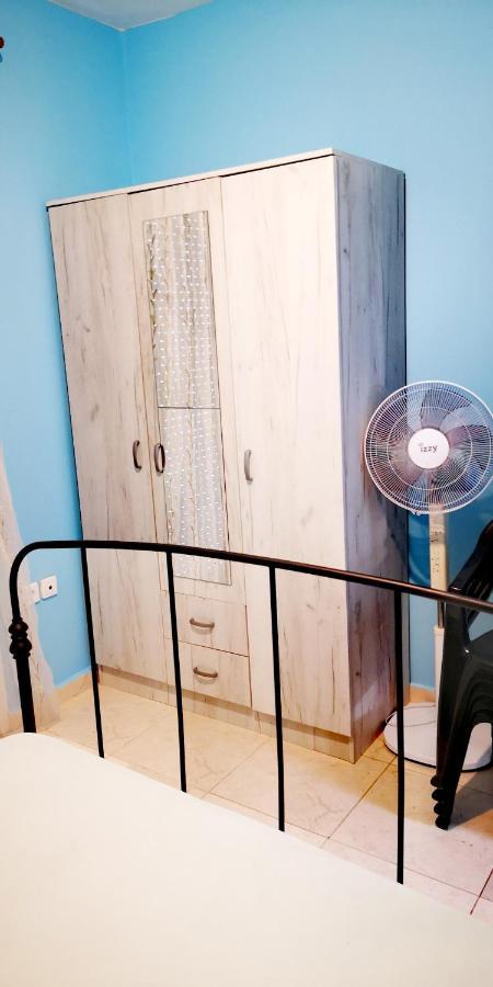 Apartment Oazis Ofrínion 外观 照片